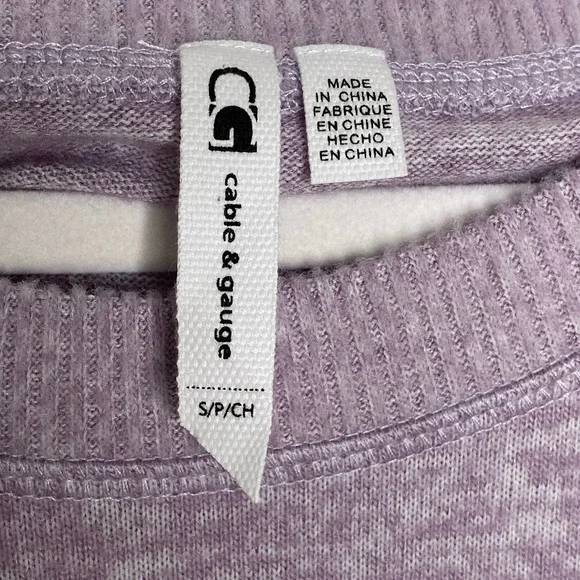 Cable & Gauge Lavender Purple Lightweight Sweater Shirt Size Small - Picture 2 of 6